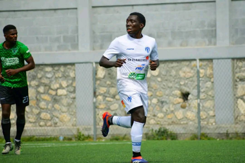 Neftchi invites Haitian midfielder for trial