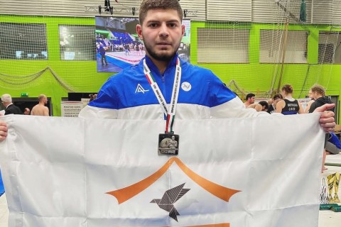 Азербайджанский сумоист стал вице-чемпионом Европы - ФОТО