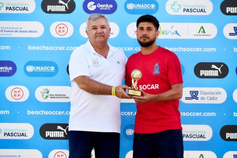 Azerbaijan beach soccer star named Best Player of European Qualifier – PHOTO
