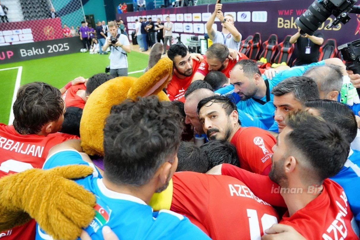Dünya çempionatı: Millimiz dünya çempionatının 1/4 finalında - YENİLƏNİB - FOTO
