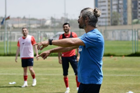 Yığmamız hazırlığa başlayıb - FOTO