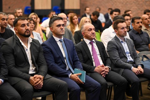 Farid Gayibov Meets with Representatives of Sports Federations – PHOTO