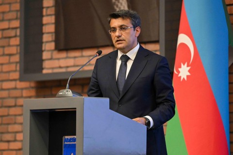 Farid Gayibov Meets with Representatives of Sports Federations – PHOTO
