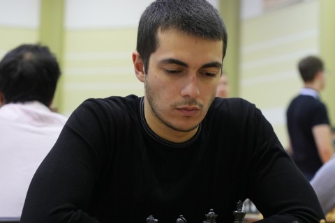 Магомед Мурадлы одержал вторую победу подряд на турнире в Дубае