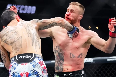 Жена экс-чемпиона UFC превзошла мужа по силе удара
