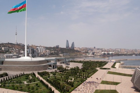 В Баку прошел велопробег, приуроченный ко Дню независимости Азербайджана — ФОТО
