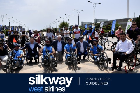 Bakıda Müstəqillik Gününə həsr olunmuş veloyürüş keçirilib - FOTO