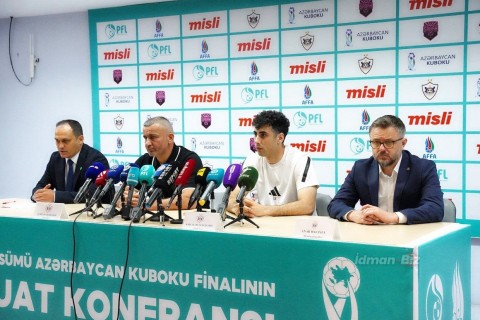 Qurban Qurbanov: “Özləri bilmədən də şərait yaradıram ki, bir-iki penalti yerinə yetirsinlər” - FOTO