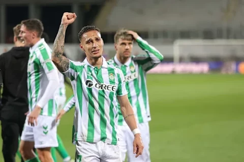 Antoni "Betis"lə vidalaşıb