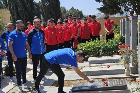 Millimizin üzvləri Şəhidlər Xiyabanını ziyarət ediblər