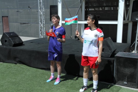 Azərbaycan və Türkiyənin qadın vəkilləri futbolda qüvvələrini sınayıblar