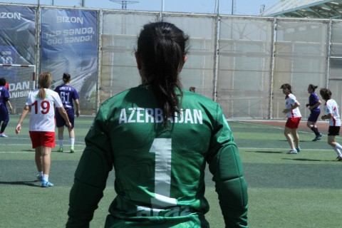 Azərbaycan və Türkiyənin qadın vəkilləri futbolda qüvvələrini sınayıblar