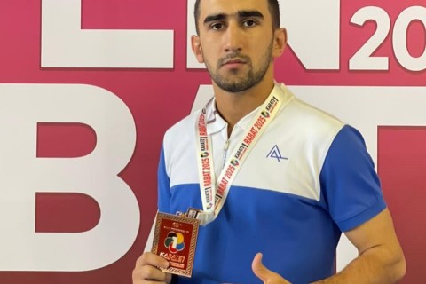 Rabatda Premyer Liqada bürünc medal - FOTO