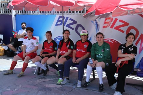 Azərbaycan və Türkiyənin qadın vəkilləri futbolda qüvvələrini sınayıblar