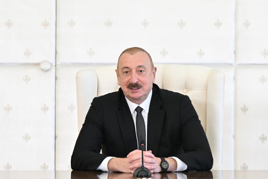 Prezident İlham Əliyevdən dünya çempionu olan yığmamızla bağlı paylaşım - FOTO