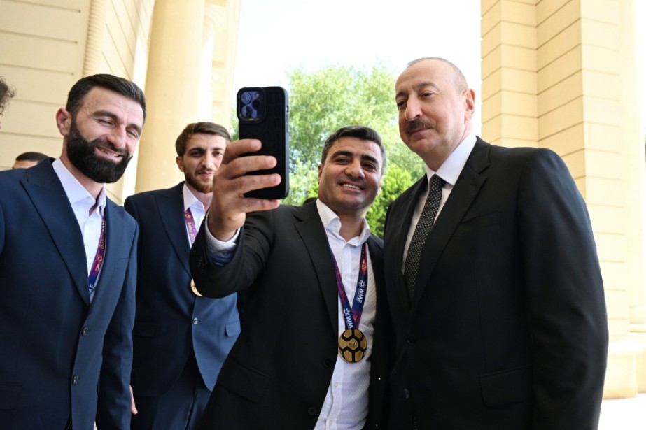 Elşad Quliyev: "Prezident İlham Əliyev görüş zamanı bizə bildirdi ki, bu uğurun davamını gətirmək lazımdır"