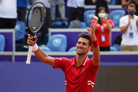 Novak Cokoviç Rollan Qarrosda 100-ə çatıb