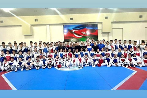 Taekvondoçularımız açıq dairəvi döyüş məşqləri keçib - FOTO