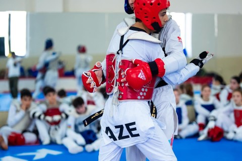 Taekvondoçularımız açıq dairəvi döyüş məşqləri keçib - FOTO