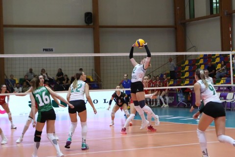Сборная Азербайджана отправилась в Братиславу на Золотую Евролиги