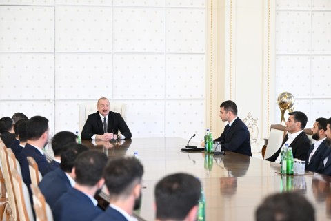 Prezident İlham Əliyev Azərbaycan millisinin üzvlərini qəbul edib - YENİLƏNİB/FOTO