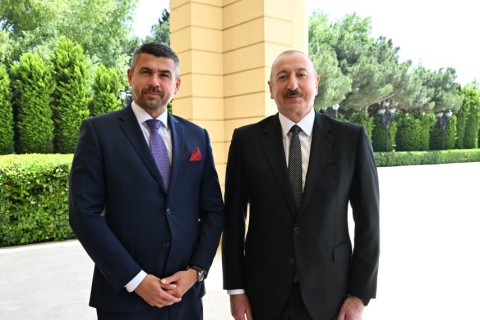 Prezident İlham Əliyev Azərbaycan millisinin üzvlərini qəbul edib - YENİLƏNİB/FOTO