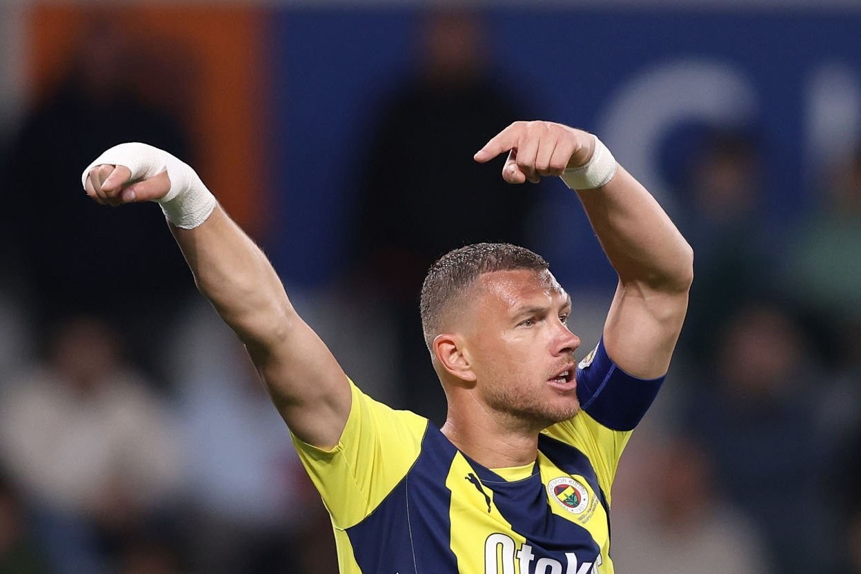 "Fənərbaxça"dan ayrılan futbolçu A Seriyasında çıxış edəcək