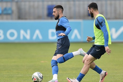 Millimizin Latviya ilə oyun öncəsi məşqi - FOTO