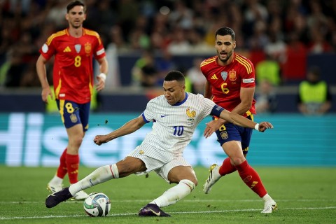Mbappe Anrini arxada qoyub