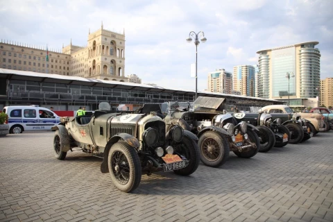 "Peking to Paris Motor Challenge" yenidən Azərbaycanda