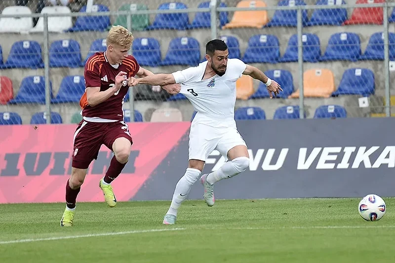 Millinin futbolçusu: "Azarkeşlər bir az səbrli olsunlar" - MÜSAHİBƏ