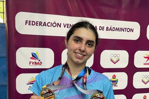 Azerbaijani badminton players win 3 gold in Venezuela - PHOTO
