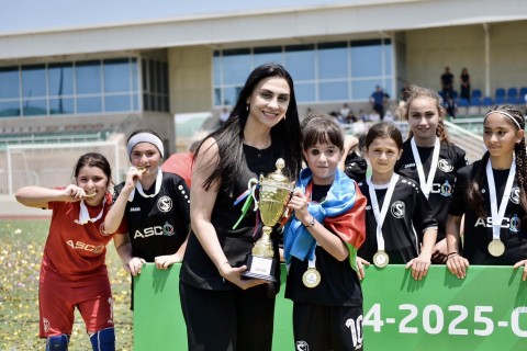 AFFA “Səbail”i mükafatlandırıb - FOTO