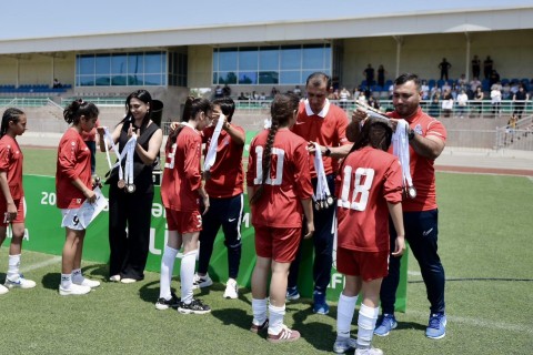 AFFA “Səbail”i mükafatlandırıb - FOTO