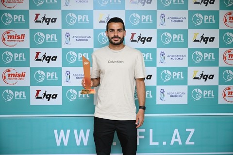 Emin Mahmudov mükafatlandırılıb - FOTO