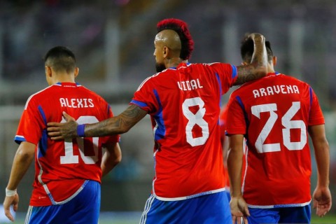 Aleksis Sançes, Arturo Vidal və oyundaşları ardıcıl 3-cü dəfə mundialdan kənar qalıblar
