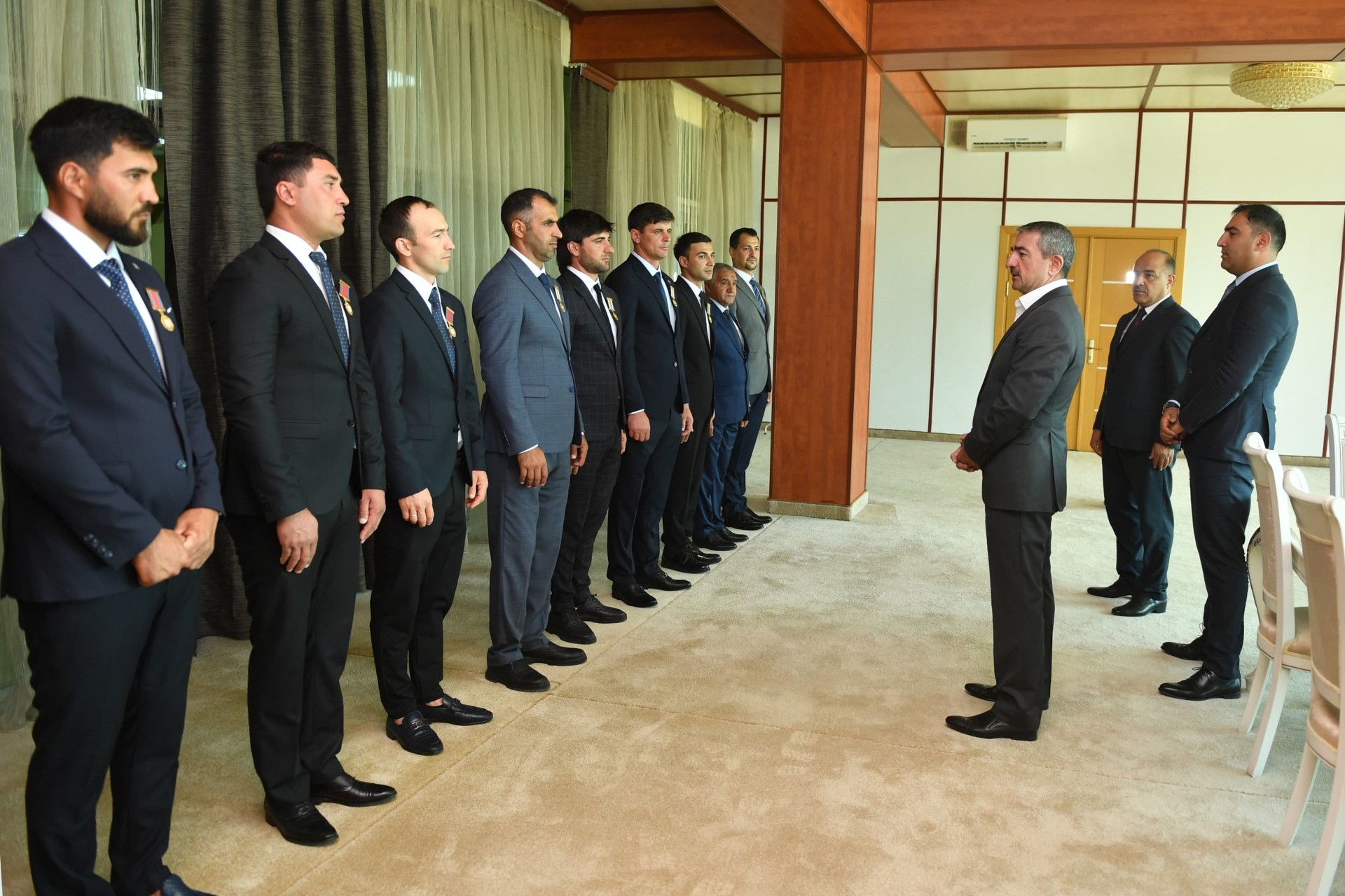 Avropa çempionu olan Azərbaycanın çövkən millisi mükafatlandırılıb - FOTO
