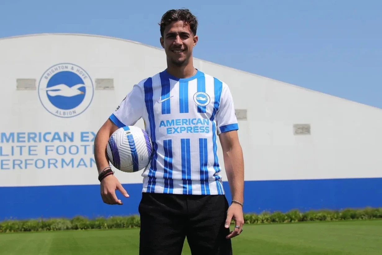 18 yaşlı yunan hücumçu "Brayton"da