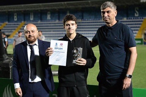 AFFA "Qarabağ"ı mükafatlandırıb - FOTO