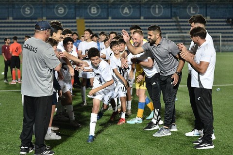 AFFA "Qarabağ"ı mükafatlandırıb - FOTO