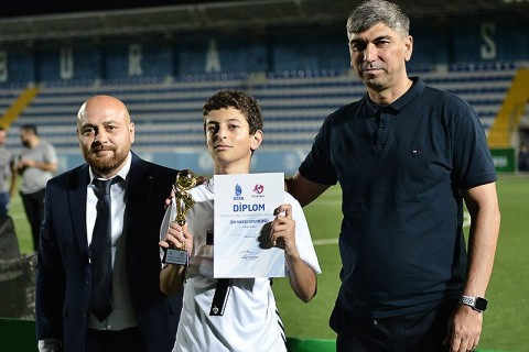 AFFA "Qarabağ"ı mükafatlandırıb - FOTO