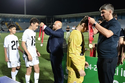AFFA "Qarabağ"ı mükafatlandırıb - FOTO