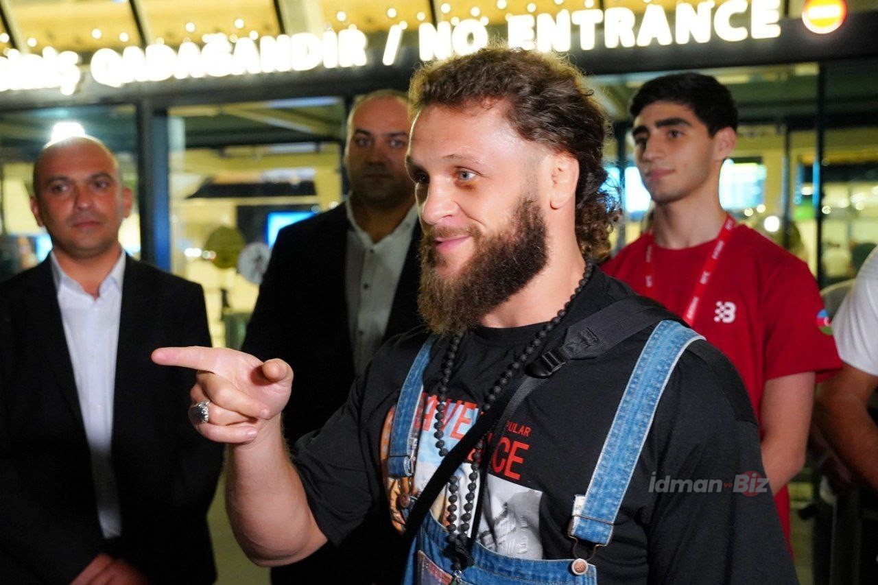 Рафаэль Физиев рискует вылететь из UFC: на турнире в Баку ему противостоит неудобный нокаутер