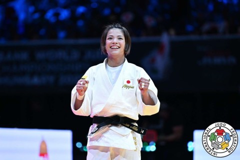 Японцы сохраняют лидерство на чемпионате мира