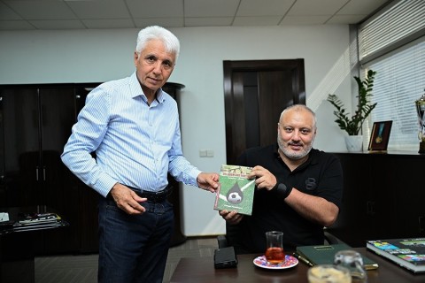 Tanınmış alman futbol mütəxəssisi PFL-in qonağı olub - FOTO