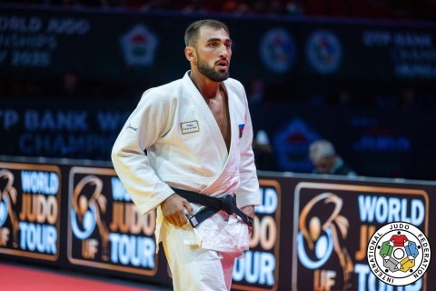 Zelim Kotsoyev: "1/4 finalda arxayınlığın qurbanı oldum"