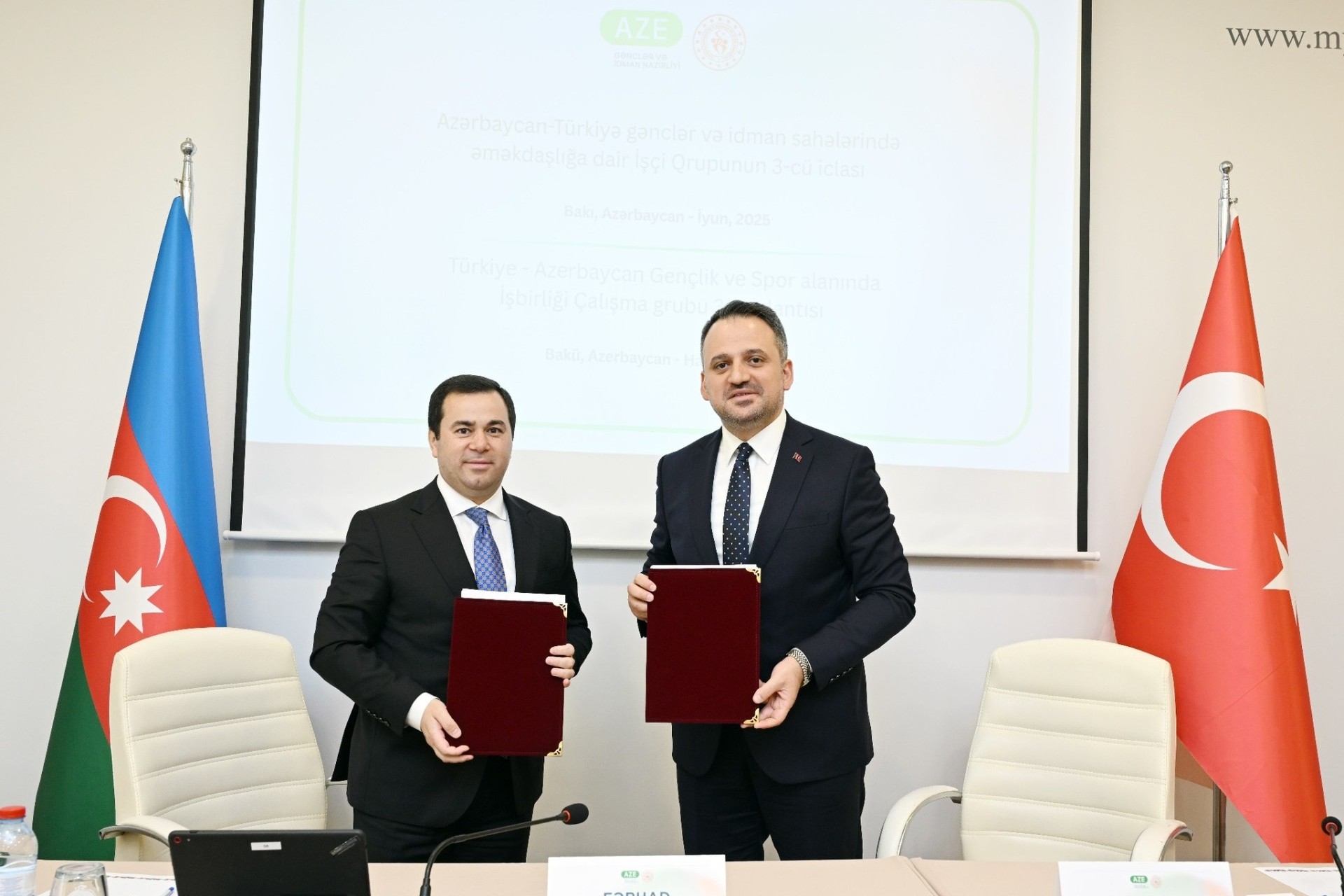 Azərbaycanla Türkiyə arasında gənclər və idman sahələrində protokol imzalanıb - FOTO