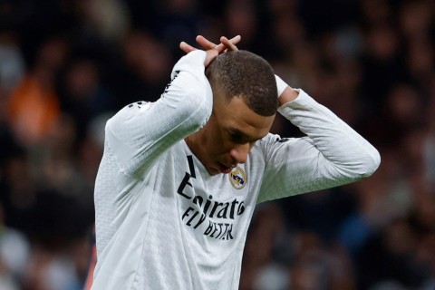 Kilian Mbappe xəstəxanaya yerləşdirilib