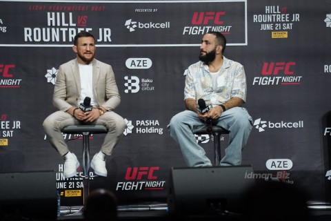 UFC döyüşçüləri üz-üzə - FOTO/VİDEO