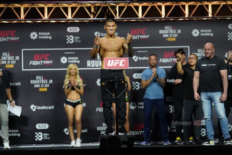 UFC döyüşçüləri üz-üzə - FOTO/VİDEO
